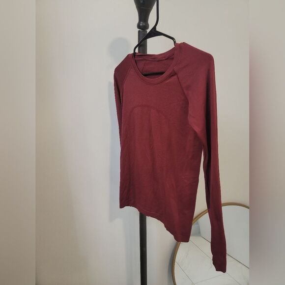 Lululemon Swiftly Tech Long Sleeve Top Dark Red Thumbholes, size 6 - Picture 1 of 5